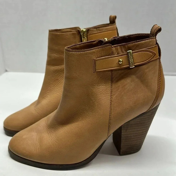 Coach Hewes Leather High Heeled Ankle Booties Boots Tan Brown Size 8 - Picture 2 of 13